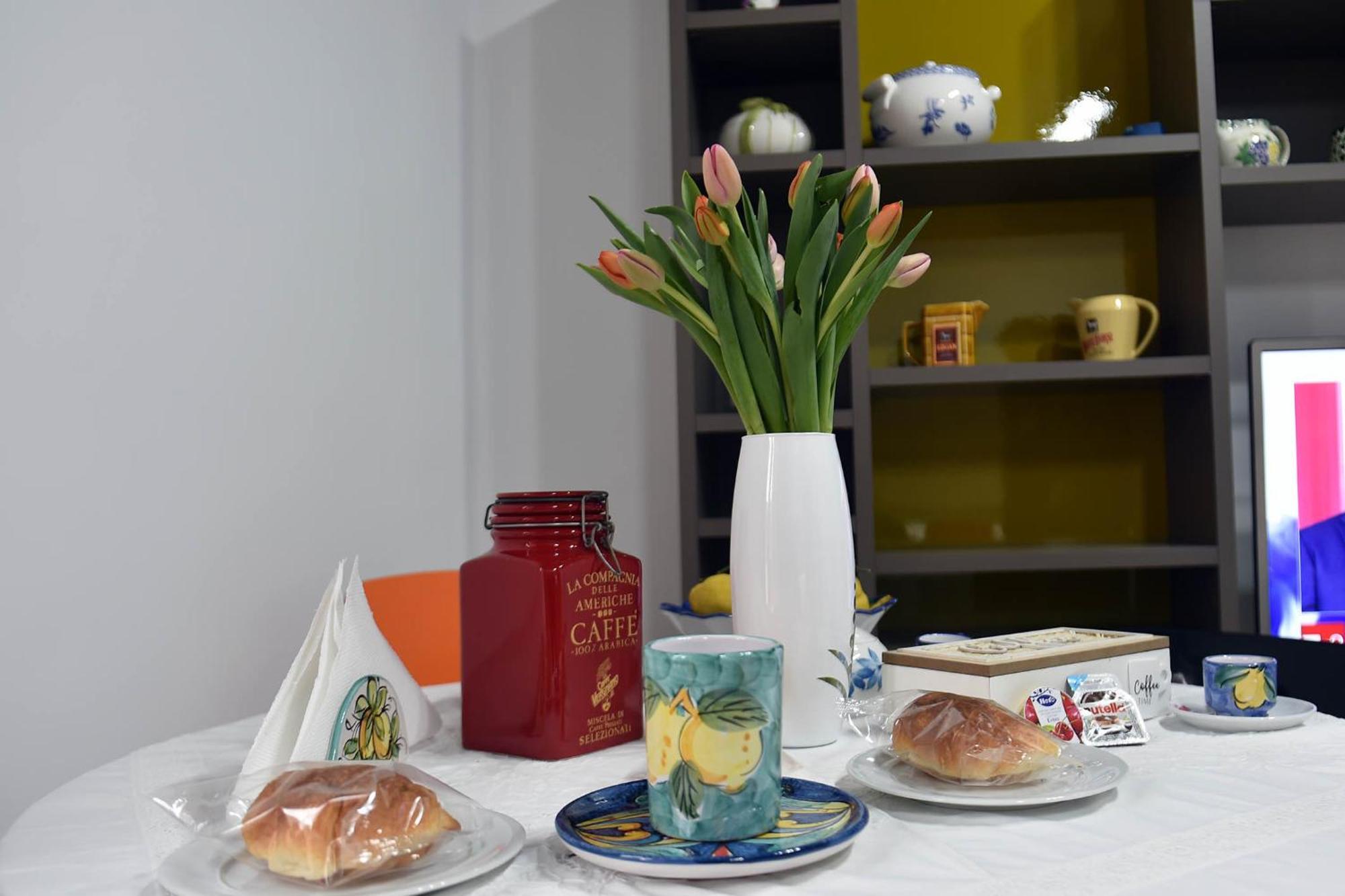 Vietri B&B Gerry 'S Home Amalfi Coast المظهر الخارجي الصورة